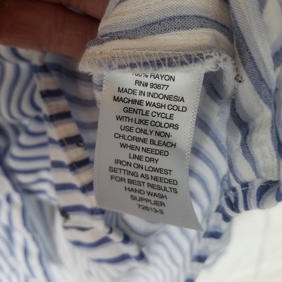 A,n,a long sleeve striped bee button front top - Picture 8 of 9